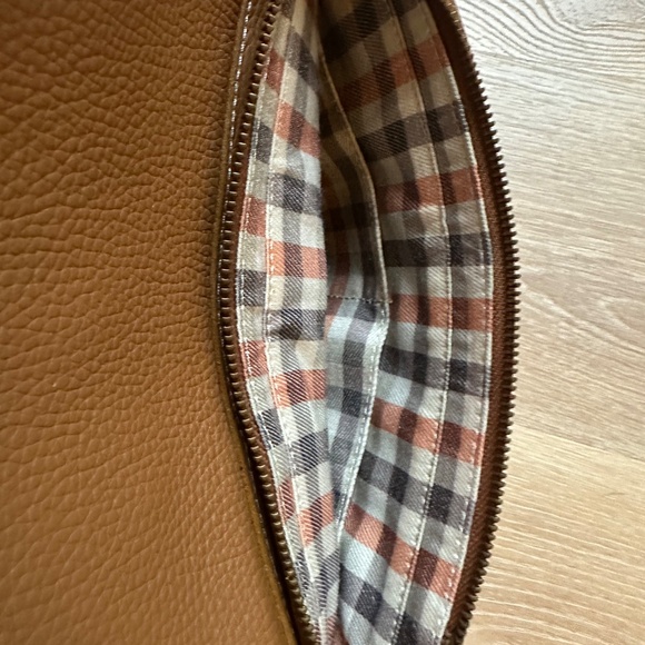 Oughton Paddock Convertible Backpack - Picture 8 of 16